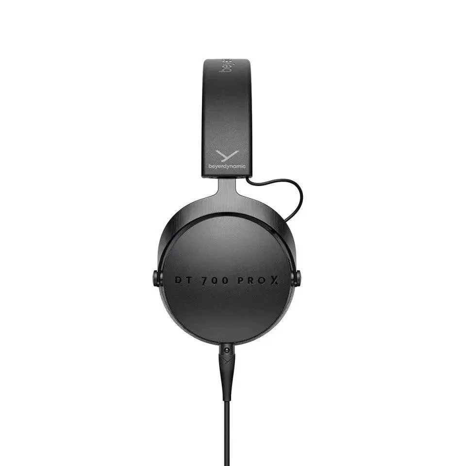 beyerdynamic DT 700 Pro X