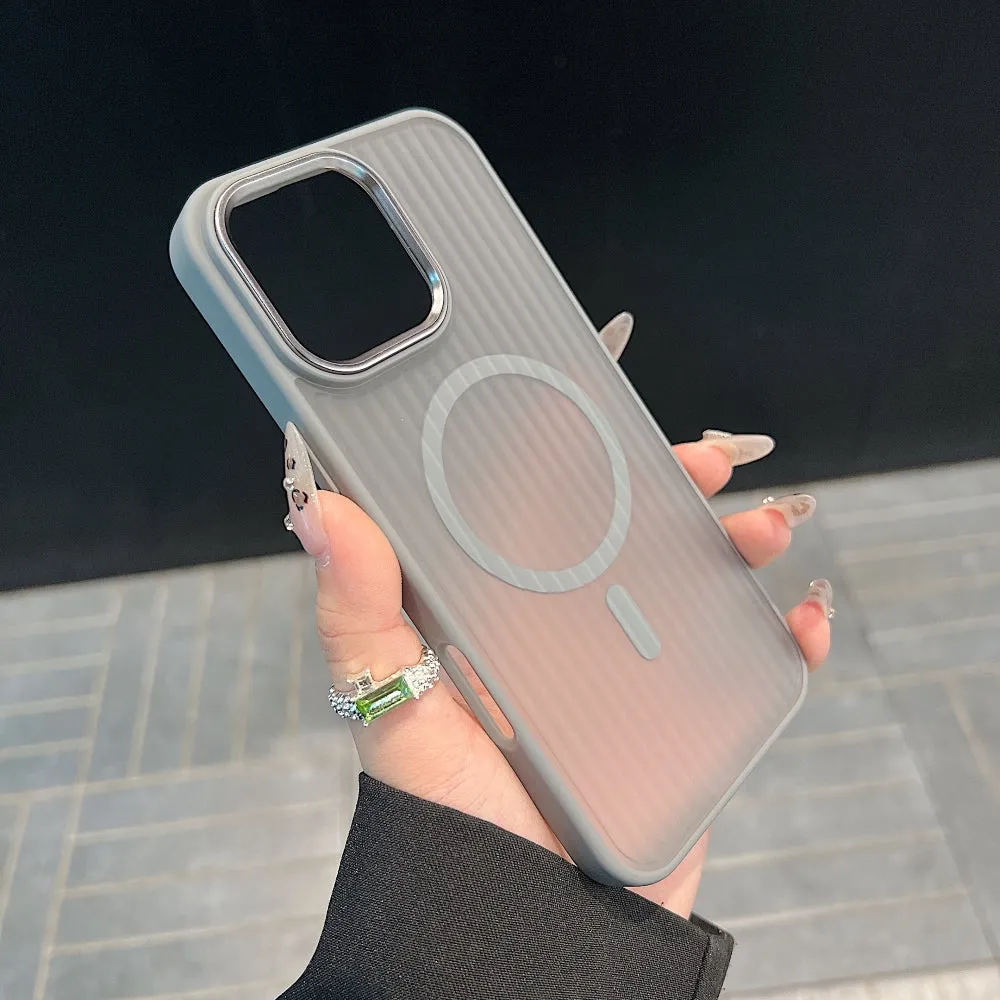 Corrugated Pattern Magnetic Wireless Charge Phone Case - iPhone 15