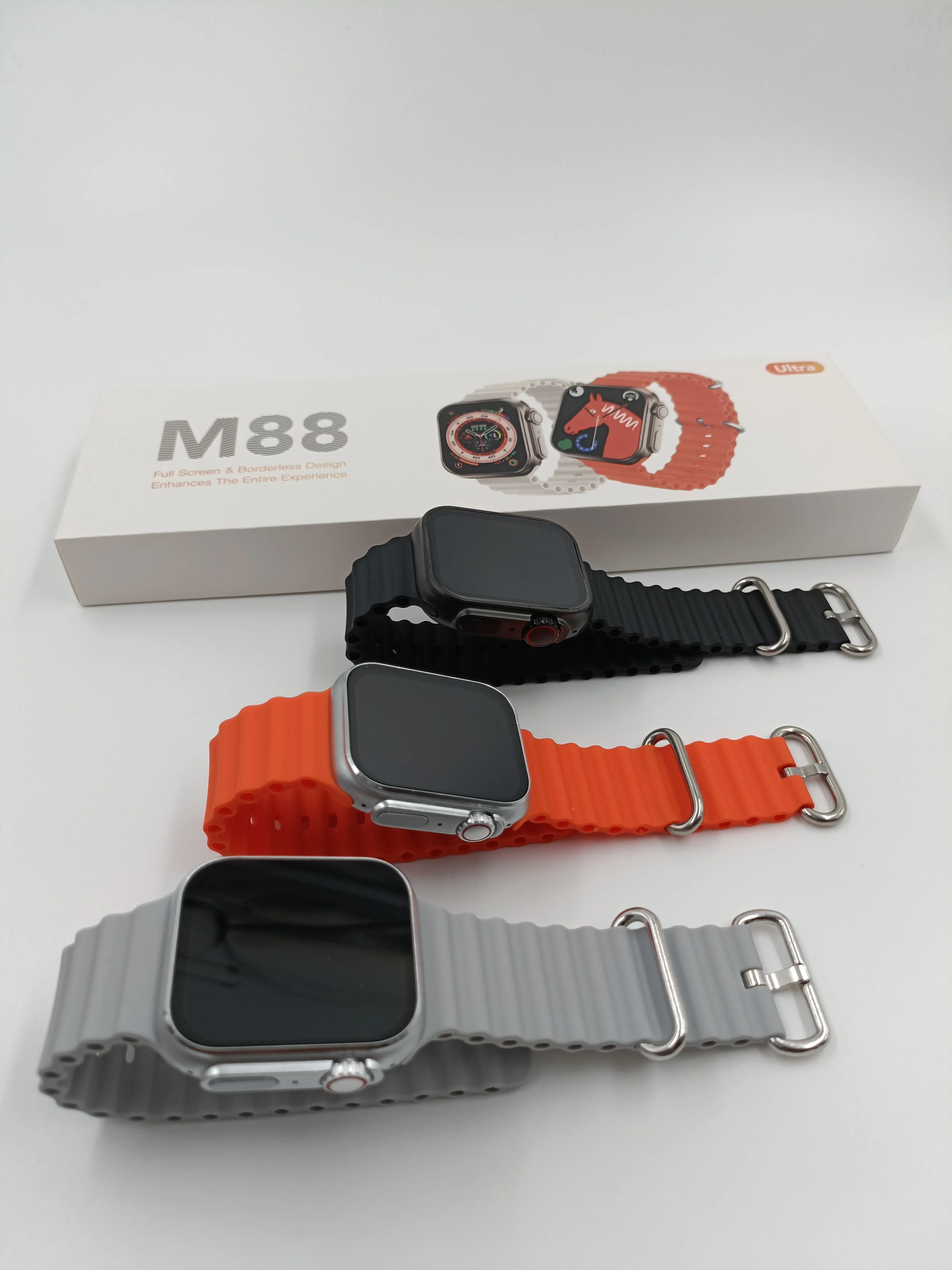 M88 Smartwatch Ultra GPS Cellular 49mm Titanium Case With Silicon Strap