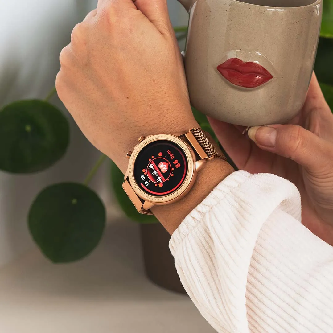 Rose gold coloured OOZOO smartwatch with rose gold coloured metal mesh bracelet - Q00307